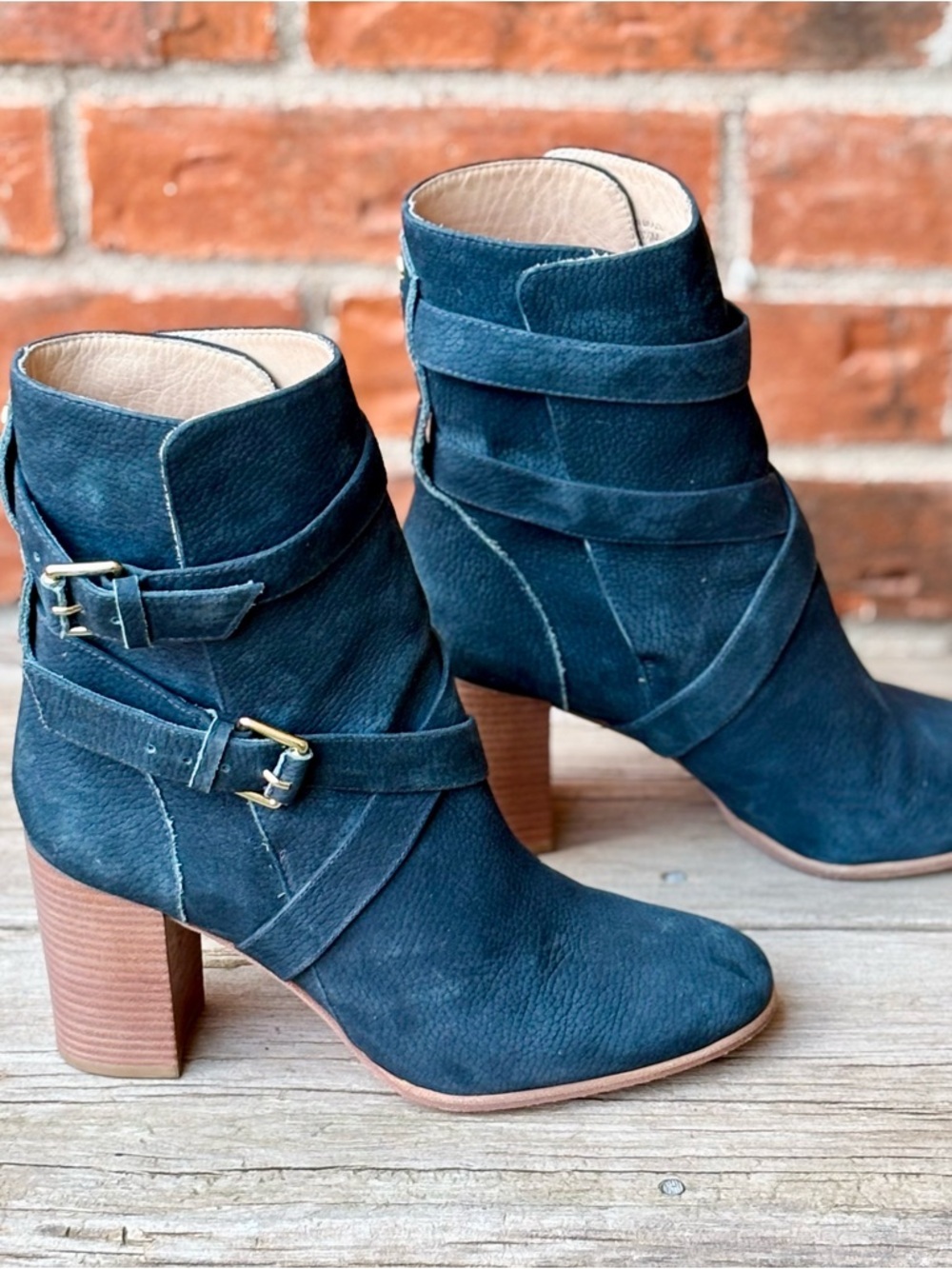 Kate Spade Lexy Teal Blue Suede Double Buckle Ankle Boots Sz 8.5 EXCELLENT - Picture 5 of 9